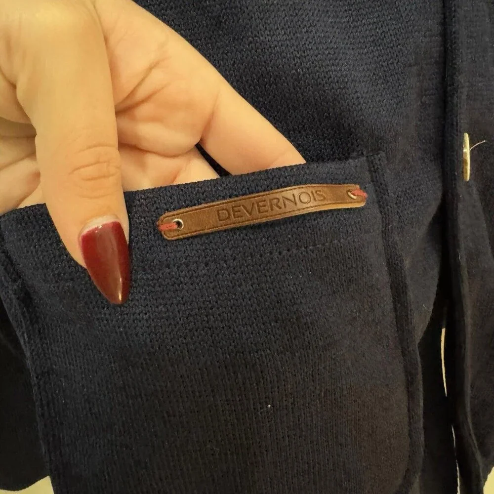 Devernois Women’s Blue Sweater‎ Blazer Cardigan Size 95 Large?